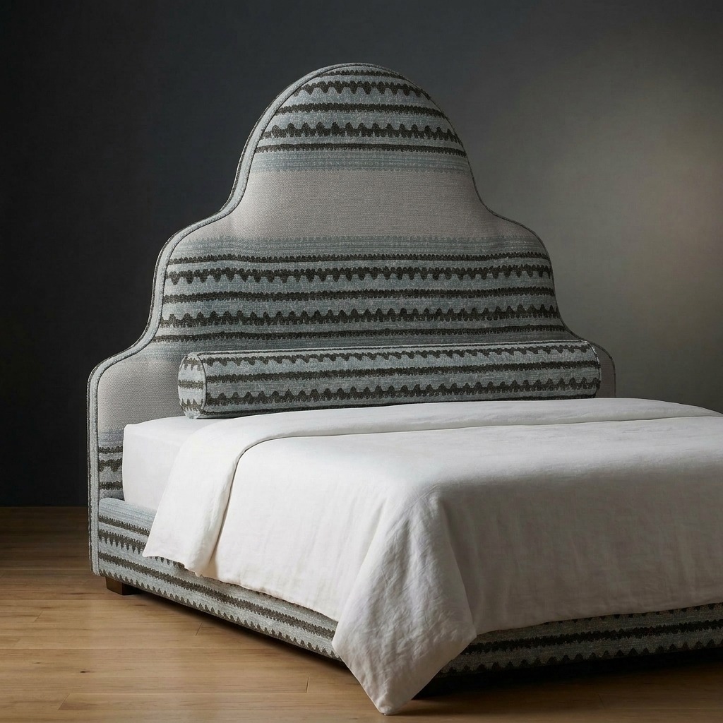 Kingswell Bed in Whitfield Manor