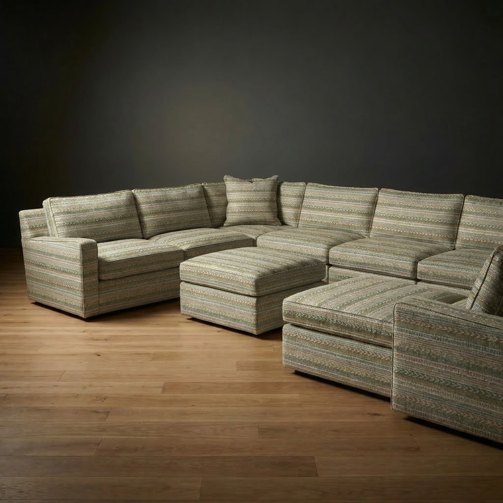 Ellington Sectional in Fieldstone Braid