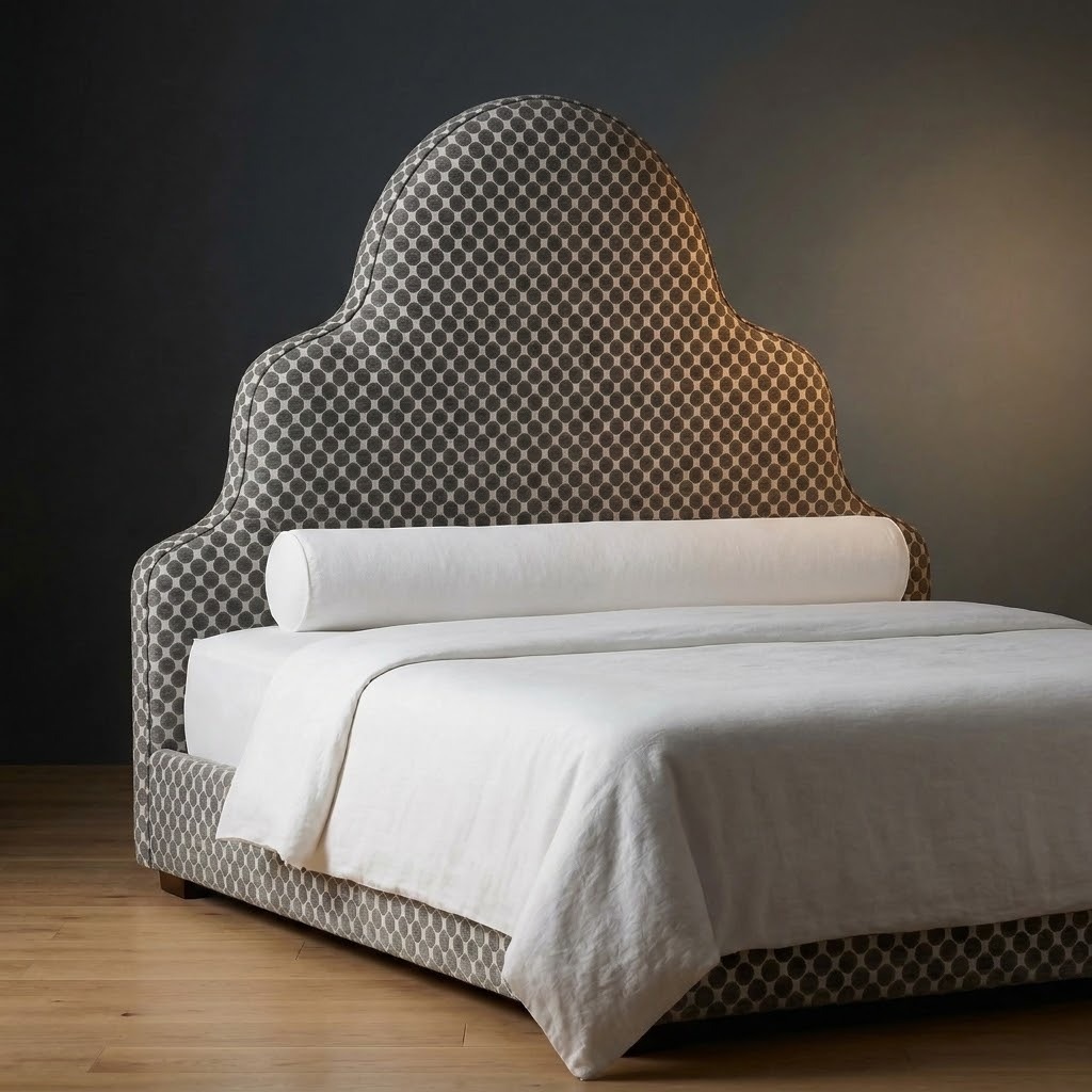 Kingswell Bed in Penny Lane