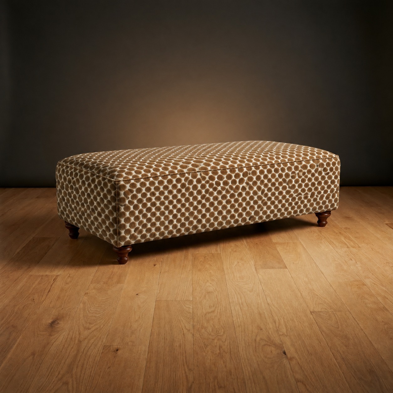The Manhattan Ottoman in Honeycomb Ridge