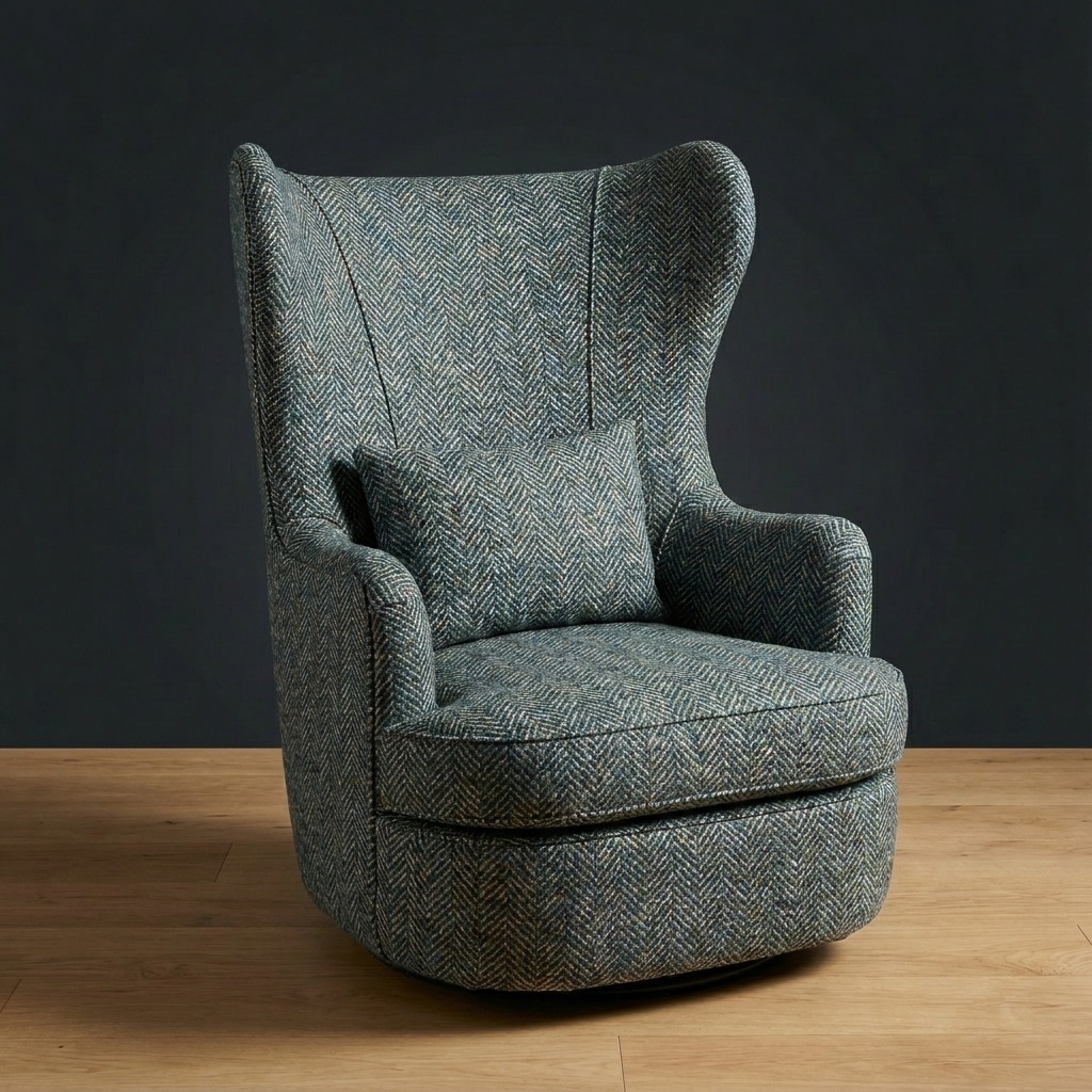 Wayfarer Swivel Chair in Moorland